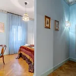 Torino Old Fashion Apartment With Balcony